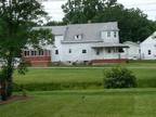 $1425.00 3br - 1400ft² - Well Maintained and UPDATED South Colonie Duplex for R