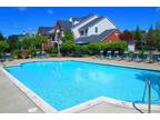 Looking to share a Luxury Apartment in Canton