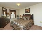$925 / 1br - 950ft² - Attractive place open now