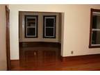 $900 / 3br - Spacious three bedroom apartment in Vernon Hill!!
