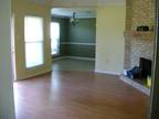 $1000 / 3br - 1226ft² - 3bed/2bath duplex for rent