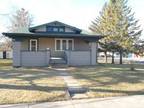 $750 / 2br - Two Bedroom Home with Garage-1103 Fisher