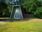 $525 / 2br - 999ft² - 310 Fowler Drive - AFrame House, On Fowler Drive