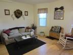 $675 / 2br - 2 bedroom east end, heat included.