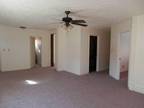 $525 / 2br - Spacious 2 bedroom