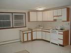 $1000 / 1br - 2nd Floor King Bedroom