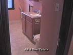 $1200 / 3br - Mint 3br/1.5 bath unit!!