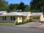 $900 / 3br - 900ft² - House for Rent