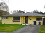 $1075 / 3br - 1100ft² - Available in Mid-October
