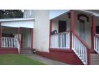 $450 / 2br - 900ft² - 2 bed room lower