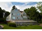 $4300 / 5br - 3350ft² - Custom Built Home w/ Unobstructed Waterviews!