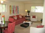$1282 / 2br - 922ft² -