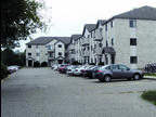 River Place Apts. - 1,2 & 3 BR Close to Campus!**