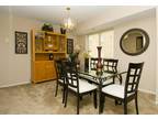 $1307 / 1br - 891ft² - You Deserve the BEST!!