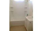 $525 / 1br - Casa Blanca