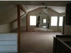$800 Large Efficiency Apt