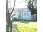 $650 / 2br - 800ft² - House, fenced yards, washroom