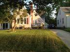 $750 / 4br - Frankfort 4 Bedroom House with granite kitchen