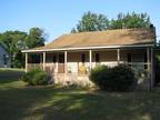 $900 / 2br - Rent To Own, No Bank Qualifying! 2 Bed/1.5 Bath, Fenced Yard