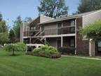 $884 / 2br - FREE AUGUST RENT!!