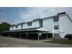 $635 / 2br - 928ft² - 2337 NE 68th St.-Northland Village Condo