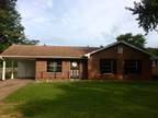 $750 / 3br - 924ft² - 7643 Southaven Circle West