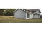 $1650 / 5br - Country Living in the City of Ellensburg - down the street from