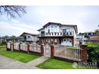Renfrew 400sf Studio Suite w/ Full Bathroom & Kitchenette