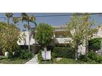 Amazing 2 Bedroom & 2 Bathroom Unit Available in Valley Glen!!