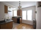 2 Beds - Oak Park Residence