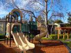 2 Beds - eaves Union City