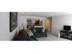 1 Bed - 2900 Place