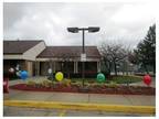 2 Beds - Oakland Hills Townhomes