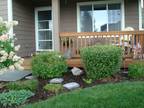 $745 / 2br - 1400ft² - Lovely Single level home in 55 + Community (Redmond) 2br