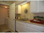 2 Beds - Brookhaven