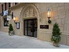 1 Bed - 215 E Chestnut Apartments