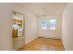 3 Beds - West Mill Apartments
