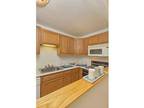 1 Bed - 833 W Buena Apartments