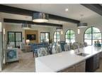 2 Beds - Anton Hacienda