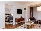 2 Beds - Van Ness