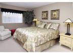 3 Beds - Deer Park