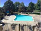 1 Bed - Landon Park Apartment Homes