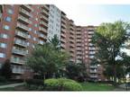Studio - Seminary Towers Apartments