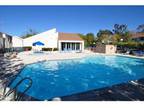 2 Beds - Camino Colony