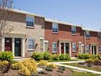 2 Beds - Northbrooke Township