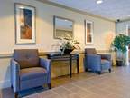 2 Beds - eaves Quincy
