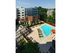 2 Beds - Avalon Park Crest