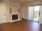 2 Beds - The Park on Riley