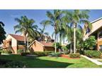 3 Beds - Lakes of Margate Apartments