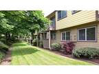 2 Beds - The Village at Lake Meridian